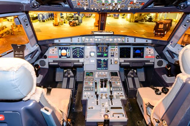 A321neo-Cockpit1.jpg